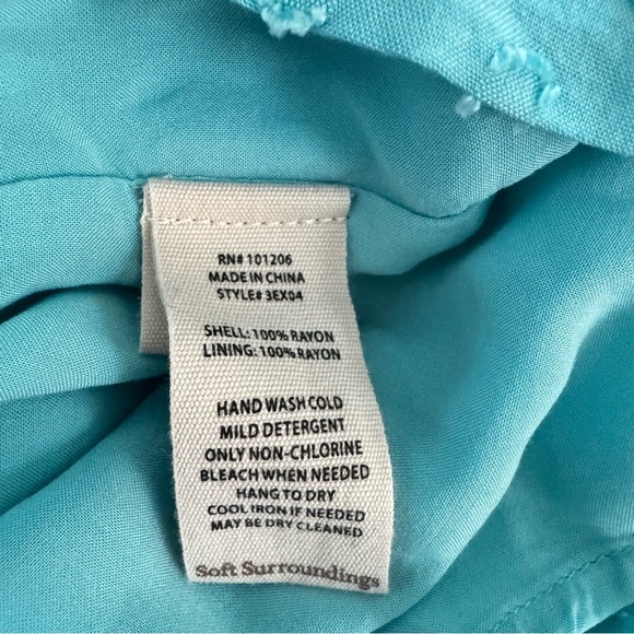 Soft Surroundings Turquoise Coastal Offshore Pintuck Textured Tunic Top Size PM - Picture 10 of 10